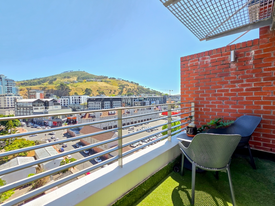 2 Bedroom Property for Sale in De Waterkant Western Cape
